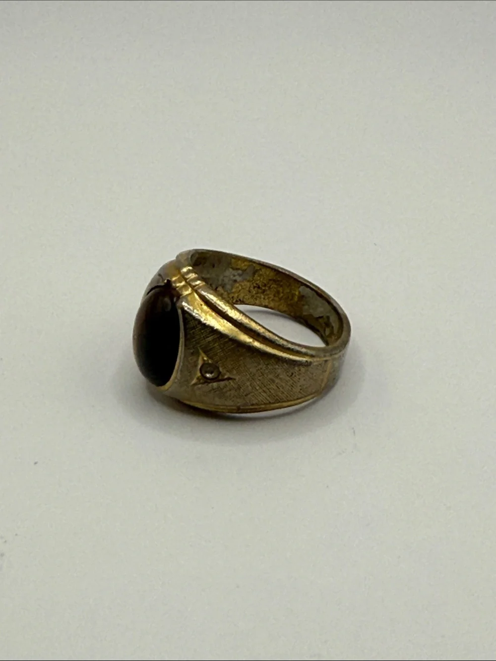 Vintage Gold Tone Brown Tiger’s Eye Cocktail Statement Ring Size 8.5
